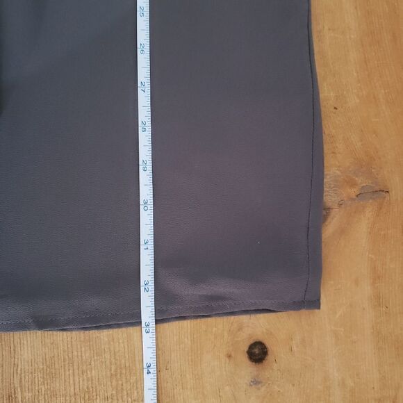 Naked Zebra Small NWT Grey Short Sleeve Key Hole Scoop Neck Lined Sheath Dress - Picture 12 of 14